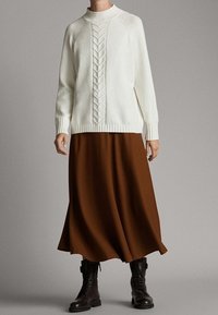 Massimo Dutti Neule - white