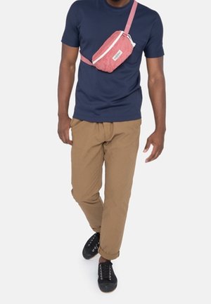 Eastpak, Sac banane - pink