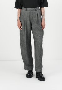 DRYKORN INK - Püksid - grey