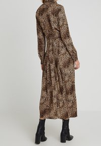 Topshop Tall Vapaa-ajan mekko - brown