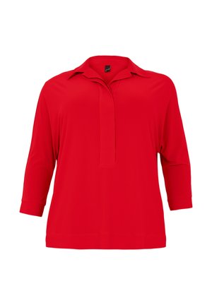 Rote Bluse mit Kragen und Dreiviertelärmeln, aus glattem Stoff gefertigt. Verfügt über eine Frontleiste mit einem dezenten, niedrigen V-Ausschnitt.