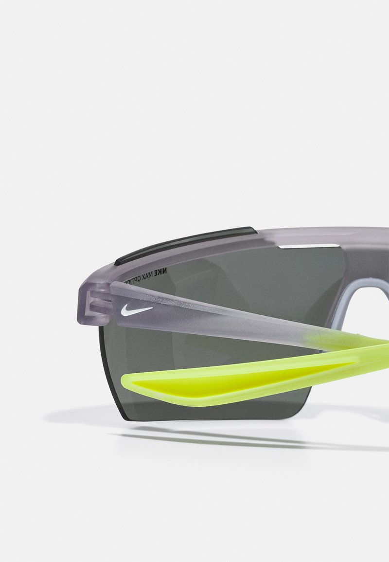 Nike Sportswear WINDSHIELD UNISEX - Gafas sol - wolf - Zalando.es