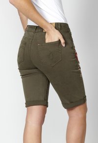 Koroshi Džinsa auduma šorti - kaki   khaki