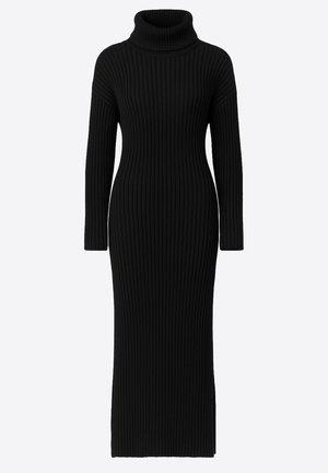 Vestito nero a collo alto in maglia costina, maniche lunghe e silhouette aderente, caratterizzato da un taglio dritto e lunghezza completa.