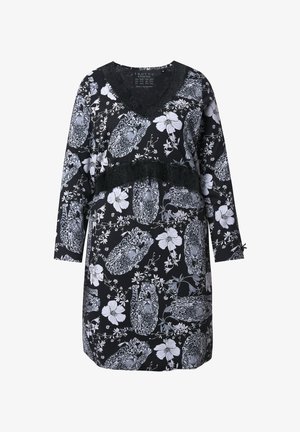 Sort kjole med blomster- og dyreprint i grå nuancer. Har blonde detaljer og lange ærmer, V-halsudskæring og afslappet pasform.