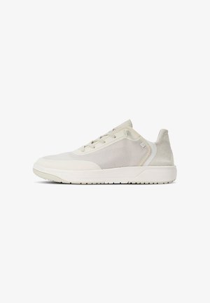 Sneakers in off-white with a mesh and synthetic upper, rounded toe, cushioned sole, and subtle textured accents on the heel.