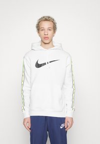 Nike Sportswear M NSW REPEAT SW FLC PO HOOD B - Felpa con cappuccio - summit white/black