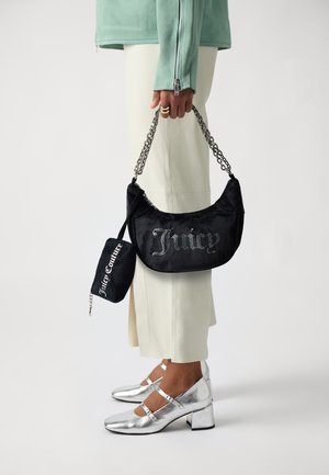 Juicy Couture KIMBERLY SMALL HOBO - Borsa a mano - black