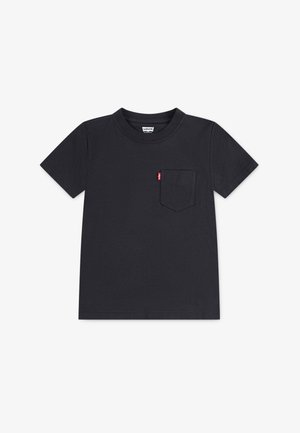 T-shirt nera in cotone con scollo rotondo, maniche corte e taschino sul petto con un piccolo dettaglio logo rosso.