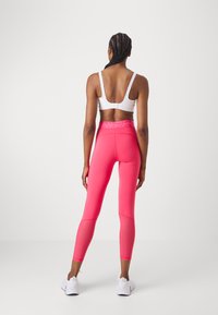 Nike Performance Pajkice - aster pink/pinksicle/hot punch/white