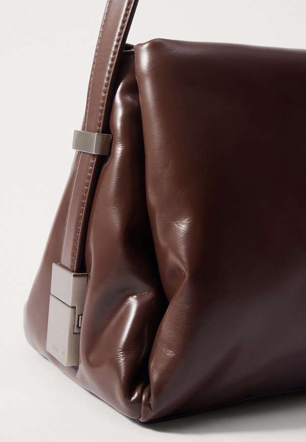 PILLOW BAU - Handbag2