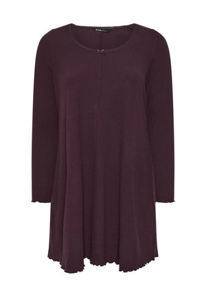 Pitkähihainen mekko tumman violetista ribbikankaasta, jossa on pyöreä kaula-aukko, koristeltu röyhelöillä ja aaltoilevalla helman reunalla, laskeutuu löysästi vyötärölle.