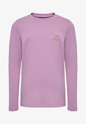 Langærmet, lyse lilla t-shirt med rund halsudskæring, med et lille gyldent bi-logo og teksten "hummel" på venstre bryst.