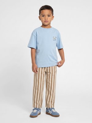 Hummel, LMIO UNISEX, brązowy