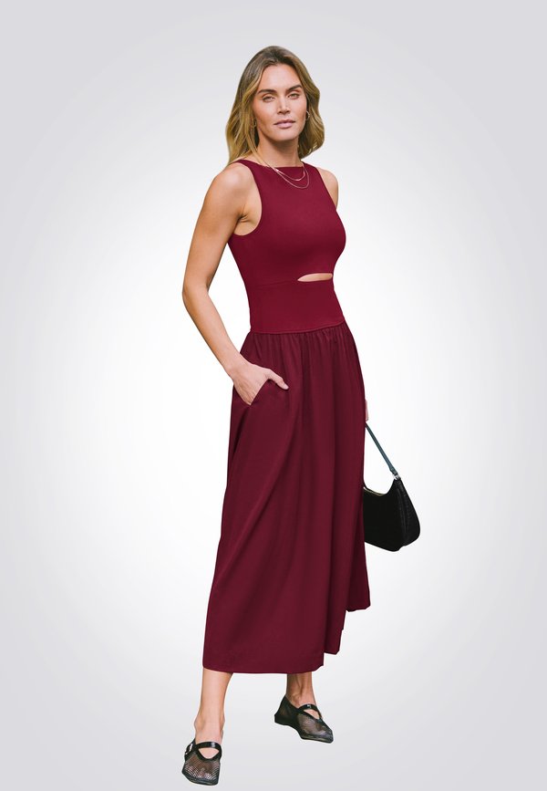 BOAT NECK SLEEVELESS CUTOUT - Freizeitkleid