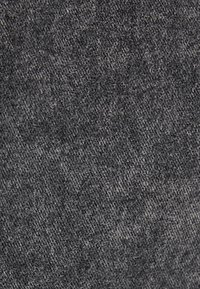 Jeans Tapered Fit - black