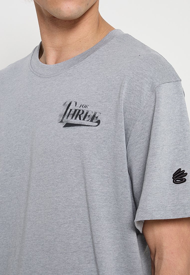 LOOSE FIT