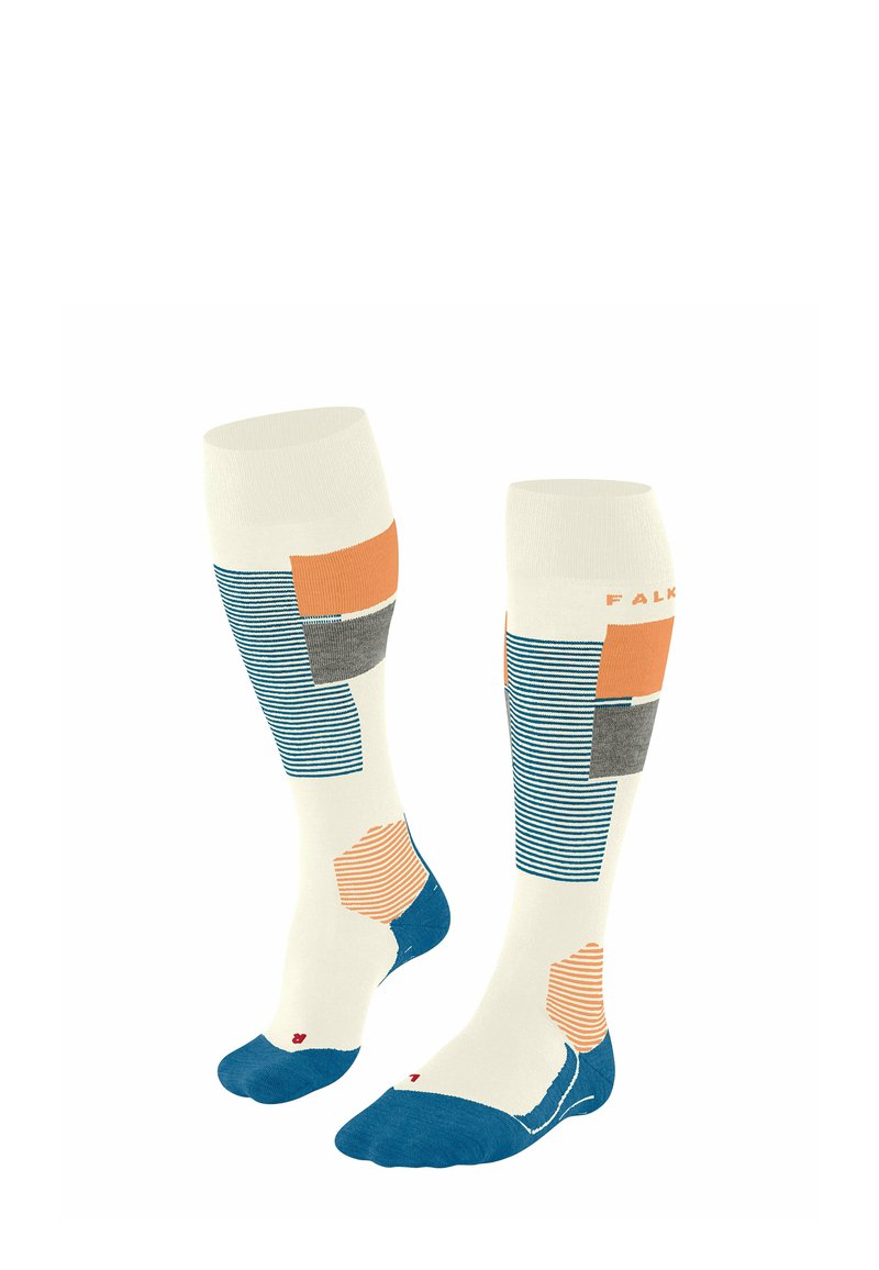 Knie-hoge sokken in crèmekleur met patroonaccenten in oranje, grijs en blauw. Bevat strepen en geometrische vormen op een textuur oppervlak.