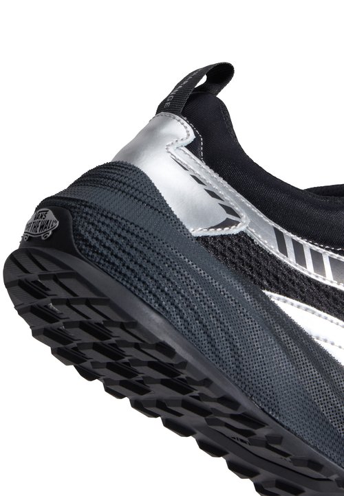 Vans ULTRARANGE NEO 2.0 UNISEX - Trainers - black-silver-coloured — foto 6