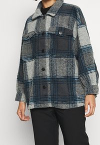 ONLY Petite Kurtka Bomber