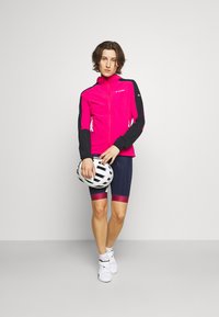 Vaude Corta-vento - bramble
