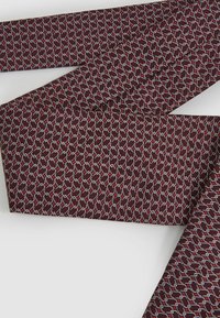 Unausgewählt, bordeaux