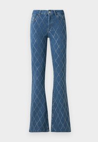Flared jeans in donkerblauwe denim met lichte diamanten stikpatronen. Voorzien van steekzakken en een knoopsluiting in de taille.