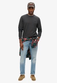 Superdry & Co ESSENTIAL czarny melanż