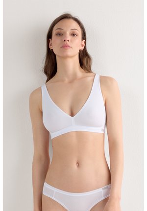 Intimissimi, LARA - Triangel BH - white