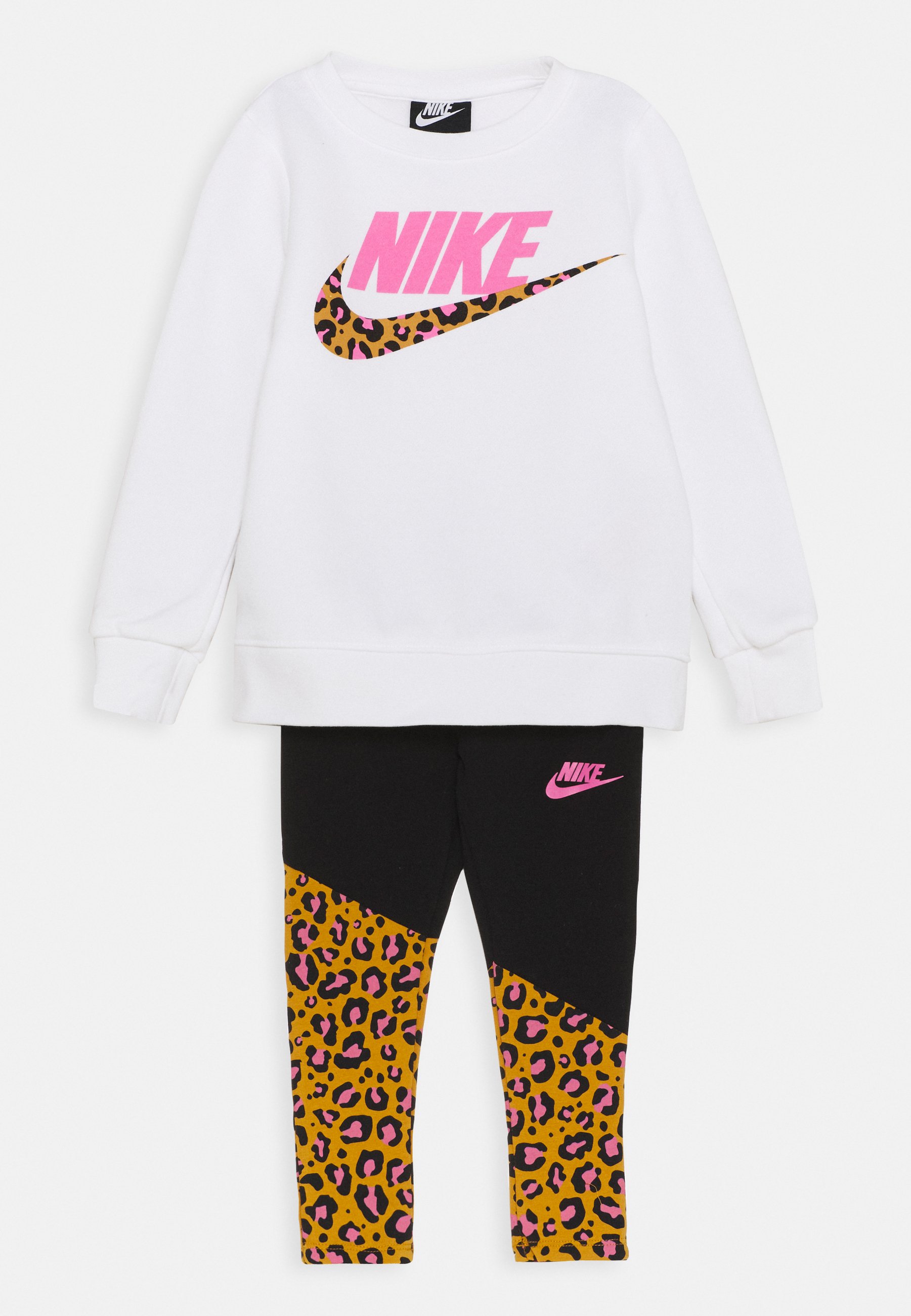 check me out set nike