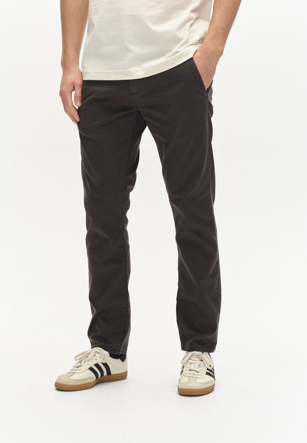 PAUL DALE - Chino - charcoal