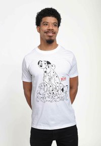 Disney 101 DALMATIANS DOG PILE UNISEX - Camiseta estampada - white