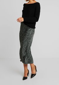 Missguided Maglione - black