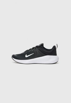 Training shoe - black