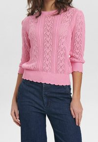 Nümph Sweter