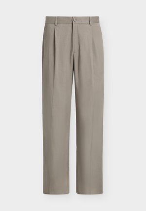 Les Deux, REECE PLEATED SUIT PANTS - Nohavice - walnut brown