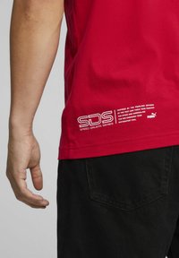 Puma Camiseta estampada - red