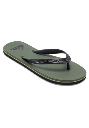 Flip-flop verde con cinturini in gomma nera, soletta testurizzata e un logo nero. Presenta una suola a strati con un design del bordo a contrasto.