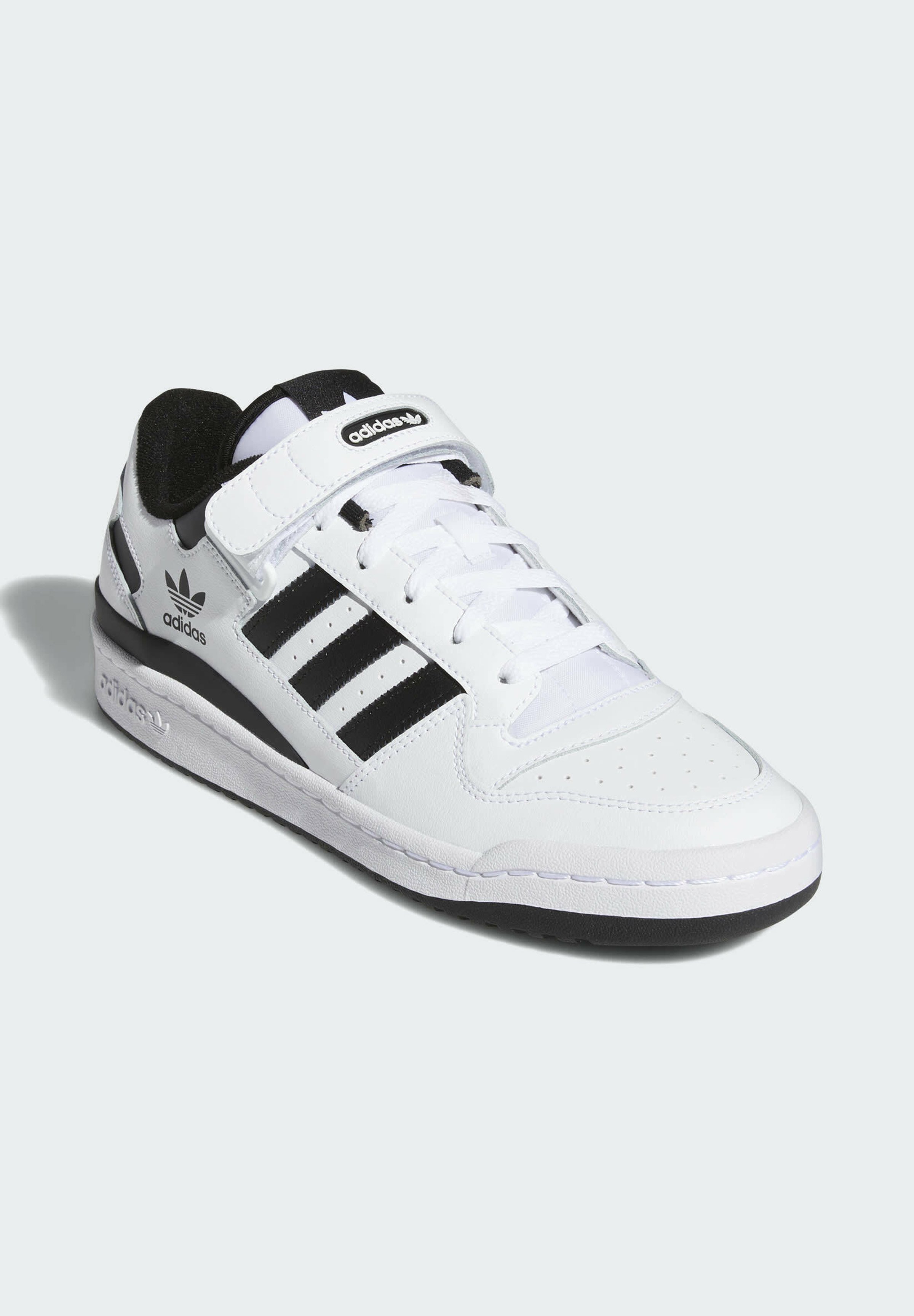 adidas forum