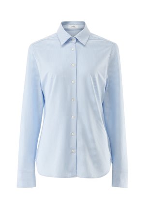 Hellblaues Hemd mit weißen vertikalen Streifen. Lange Ärmel, klassischer Kragen und sieben Knöpfe entlang der Vorderseite. Glatte Stoffstruktur.