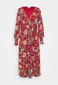 Robe portefeuille rouge à fleurs avec manches longues, présentant un décolleté en V profond, une taille cintrée et des poignets élastiques à volants. Motif floral en crème et sarcelle.