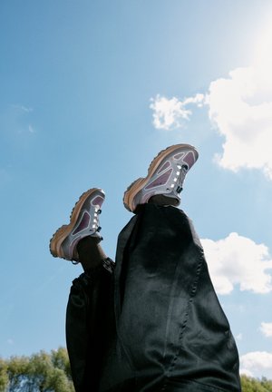 ECCO, BY NATACHA RAMSAY - LEVI -  RECEPTOR XP - Trainers - mocha magnet mauve mocha