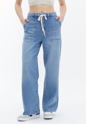 Relaxed fit jeans - light blue denim