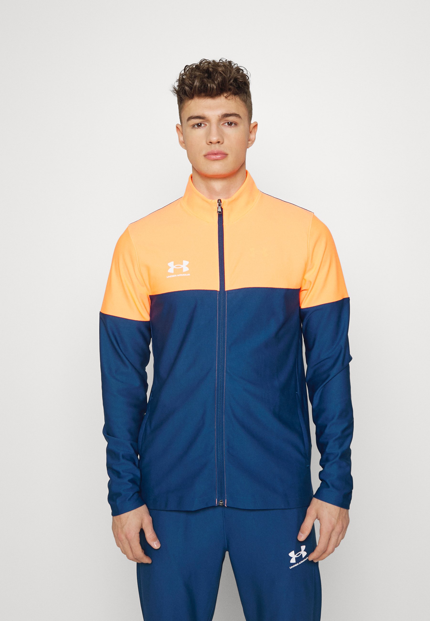 Under Armour CHALLENGER - Trainingspak - deep sea/electric  tangerine/white/blauw - Zalando.be