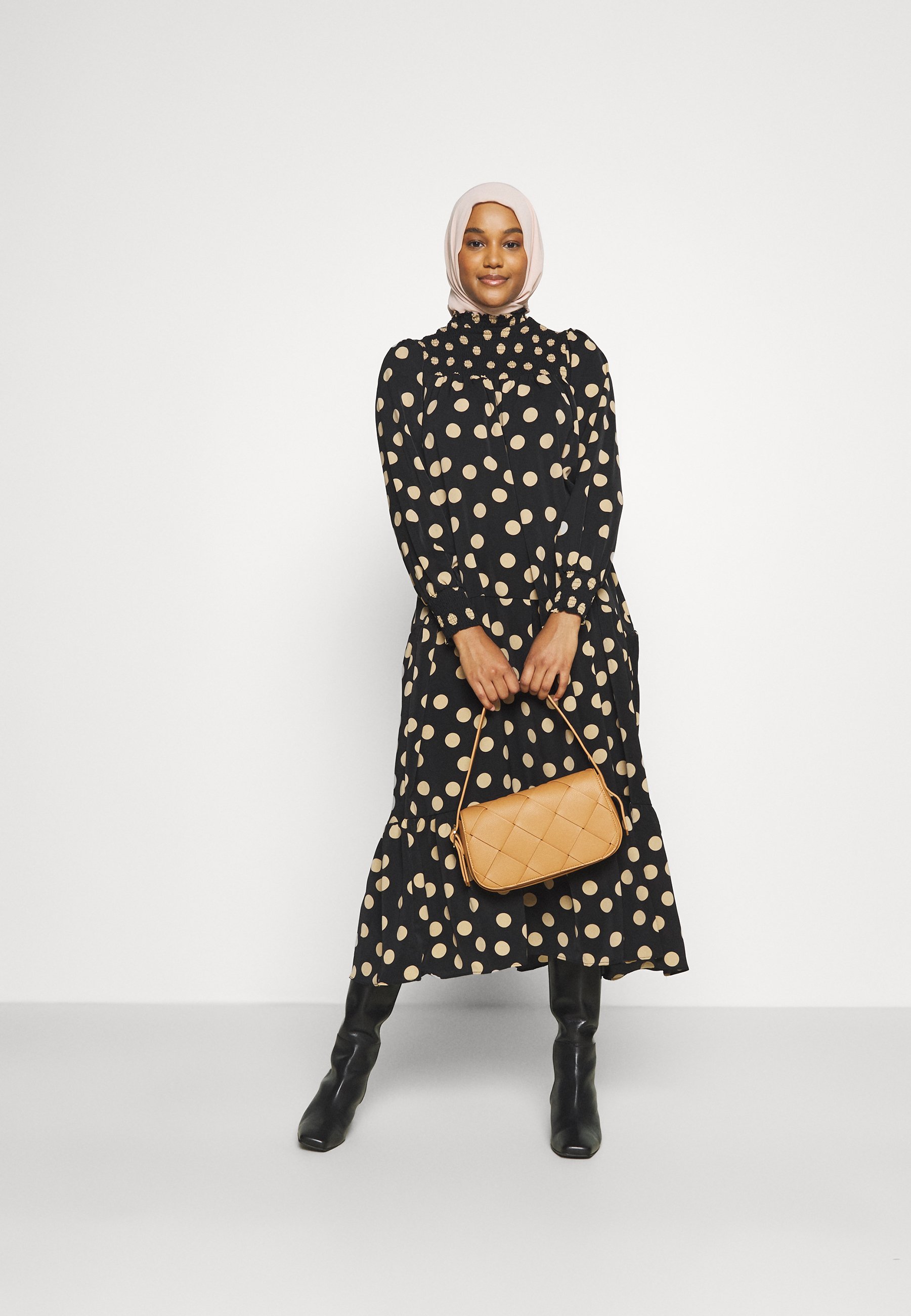 long sleeve maxi dresses uk