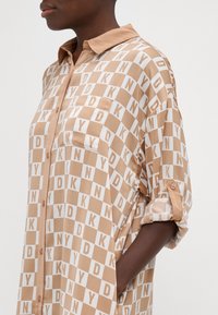 DKNY Intimates MAXI SLEEPSHIRT - Nightie - praline