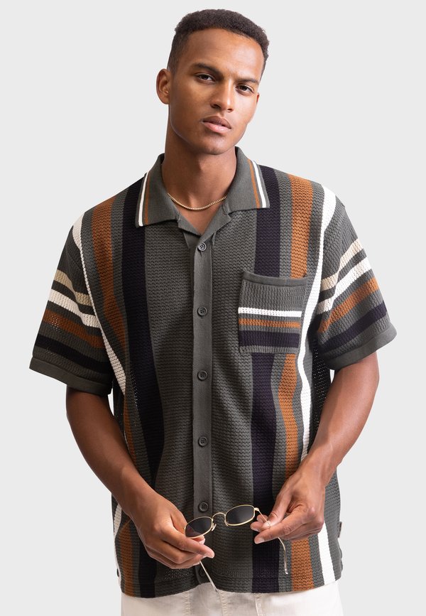 EDUARDO BOXY FIT - Hemd - kambaba