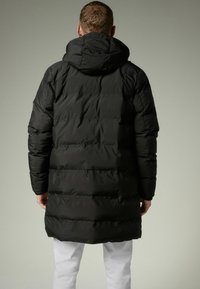 Next LONG SHOWER RESISTANT PUFFER - Párka - black