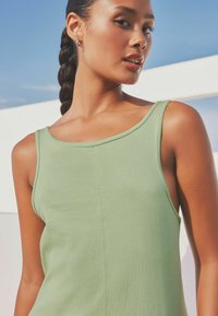 Next SLEEVELESS TALL - REGULAR FIT - Trikotaažkleit - sage green