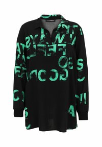 Schwarzes Hemd mit langen Ärmeln und Kragen, das große, türkisfarbene Textmuster aufweist. Weicher Stoff mit lockerer Passform.